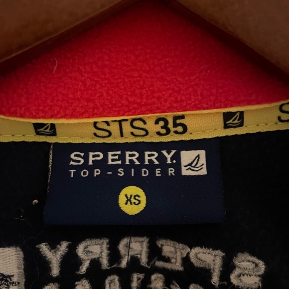 NWOT Sperry Red and navy Blue Fleece Vest - Picture 3 of 6